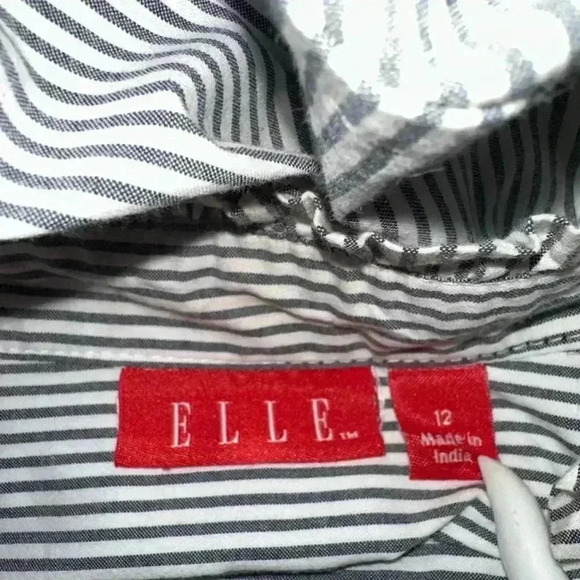 Elle Button Down Shirt Women’s Size 12 / Stripes w/ Rhinestone Neck - Picture 12 of 15